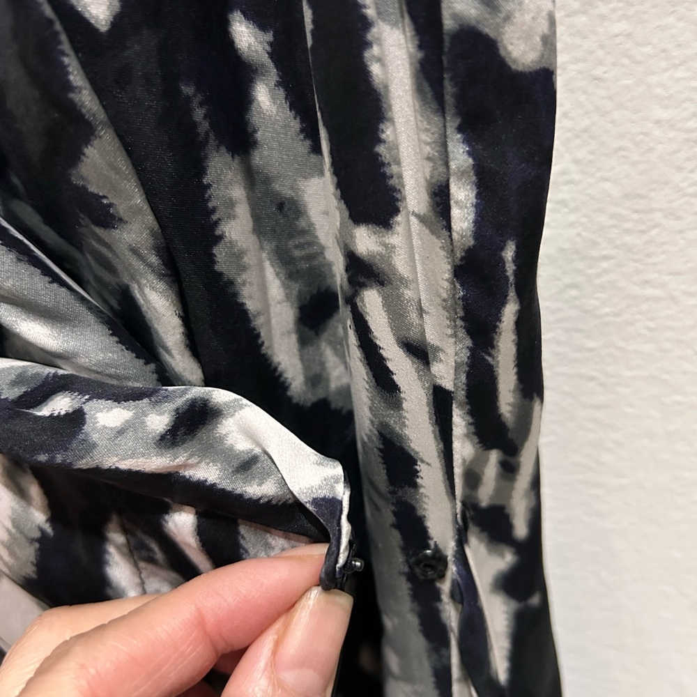 100% Silk Black & White Abstract Print Sleeveless Draped Dress-Size L - Picture 5 of 7